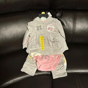 Kids Minnie Infant 5-piece Layette Set 6 Months Minnie Mouse